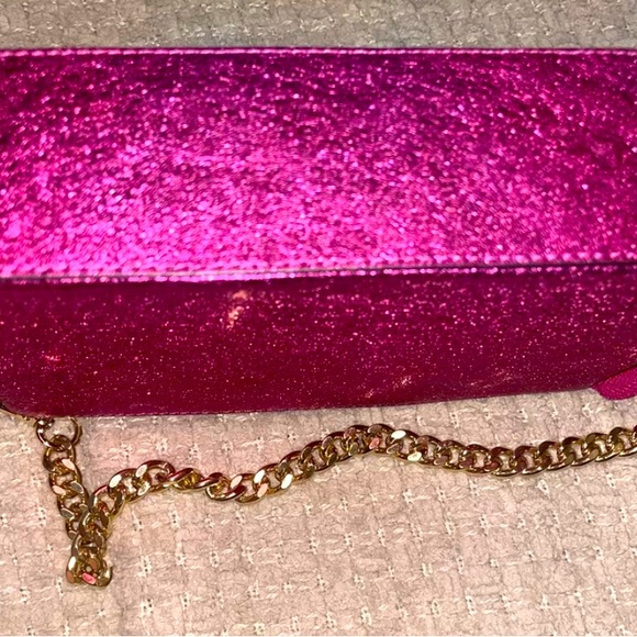 Michael Kors Jet Set Travel Metallic Hot Pink with Gold Chain Pochette - Picture 3 of 5